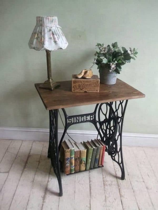 SINGER VINTAGE STAND FOR SINGER SEWING MACHINE OR CREATIVE IDEA