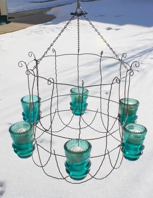 30+ Creative Ideas Using Vintage Glass Insulators 13 • Do-It-Yourself Ideas