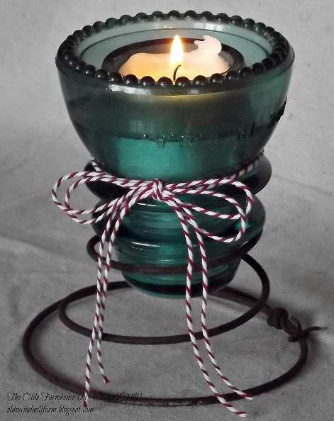 30+ Creative Ideas Using Vintage Glass Insulators 1 • Do-It-Yourself Ideas