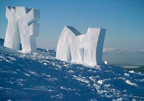 snow-sculpture1